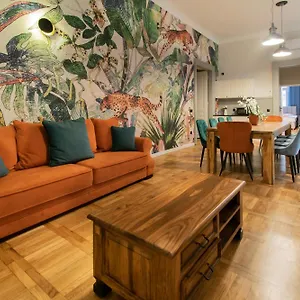 Modern Pilsudskiego Street Apartment